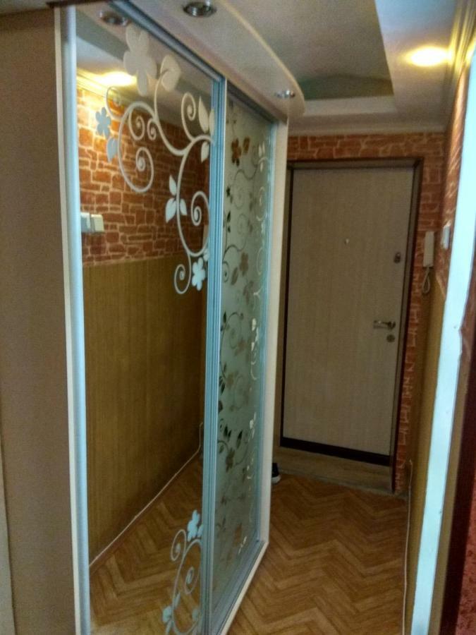 Zaporizhia Apartment 2 Bed Rooms On Lermontova Near Mall Ukraine المظهر الخارجي الصورة